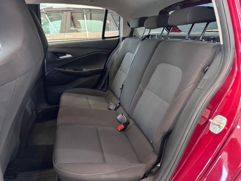 Chevrolet Onix Hatch Ltz 1.0 12v Tb 2022/2023 COVEL VEICULOS ENCANTADO / Carros no Vale Chevrolet Onix Hatch Ltz 1.0 12v Tb 2022/2023 COVEL VEICULOS ENCANTADO / Carros no Vale
