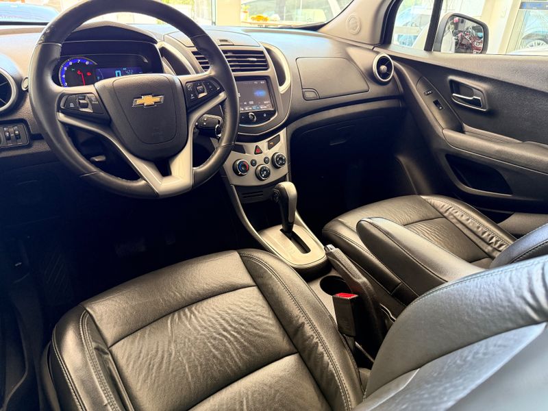 Chevrolet Tracker 1.8 Mpfi Ltz 4×2 16v 2015/2015 COVEL VEICULOS ENCANTADO / Carros no Vale