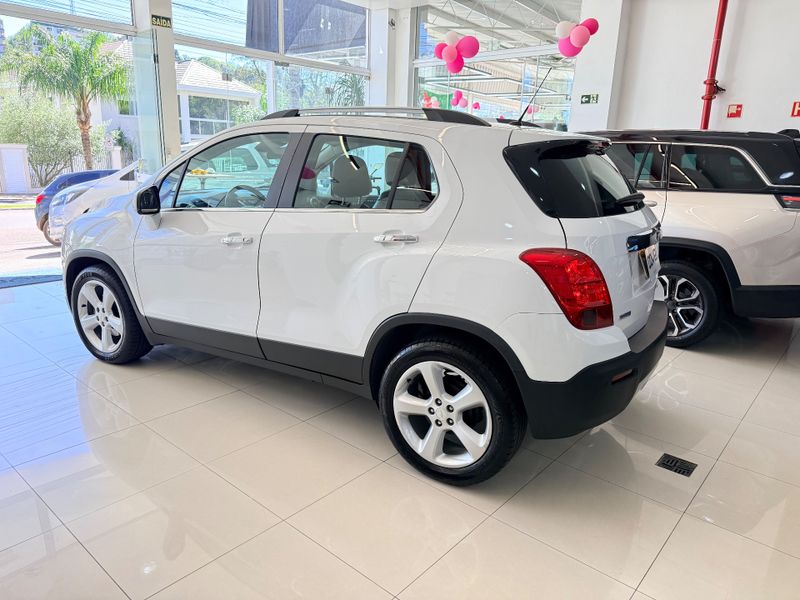 Chevrolet Tracker 1.8 Mpfi Ltz 4×2 16v 2015/2015 COVEL VEICULOS ENCANTADO / Carros no Vale