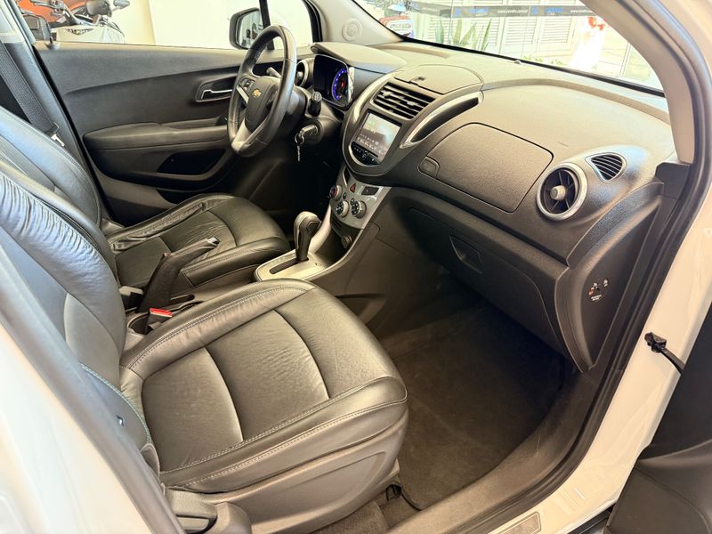Chevrolet Tracker 1.8 Mpfi Ltz 4×2 16v 2015/2015 COVEL VEICULOS ENCANTADO / Carros no Vale