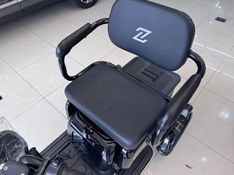 Conduzza Triciclo Sydney 2025/2025 COVEL VEICULOS ENCANTADO / Carros no Vale