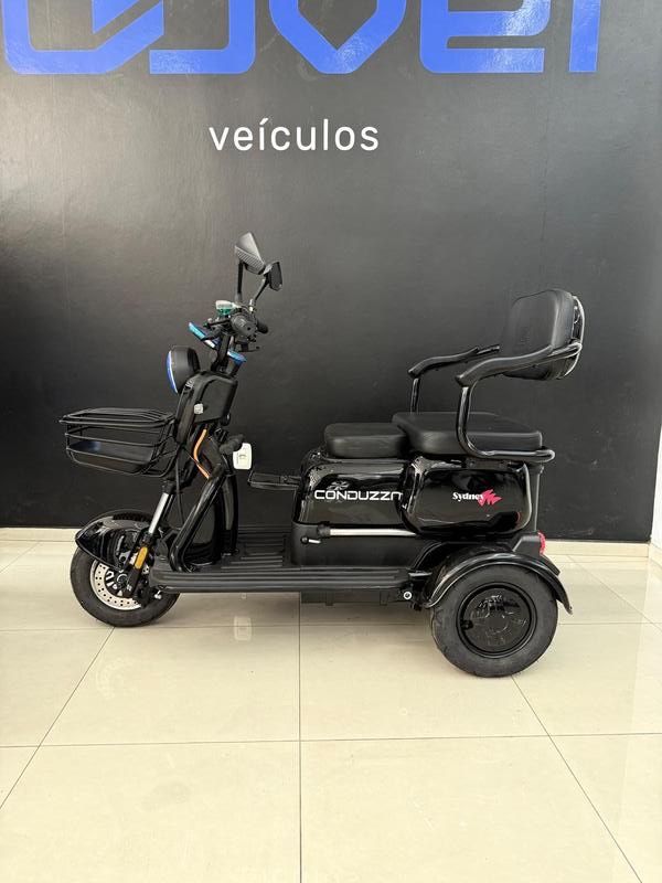 Conduzza Triciclo Sydney 2025/2025 COVEL VEICULOS ENCANTADO / Carros no Vale Conduzza Triciclo Sydney 2025/2025 COVEL VEICULOS ENCANTADO / Carros no Vale