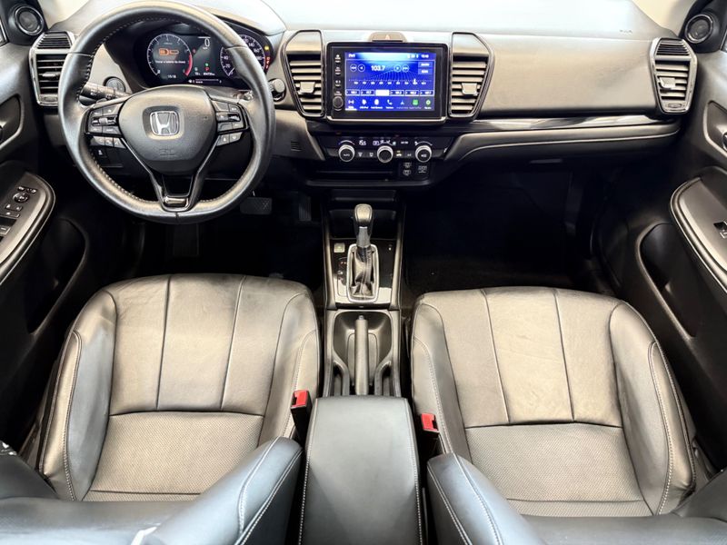 Honda City Hatch Touring 2022/2023 COVEL VEICULOS ENCANTADO / Carros no Vale Honda City Hatch Touring 2022/2023 COVEL VEICULOS ENCANTADO / Carros no Vale
