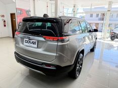 Jeep Commander Limited Td380 4×4 Turbo 2022/2022 COVEL VEICULOS ENCANTADO / Carros no Vale