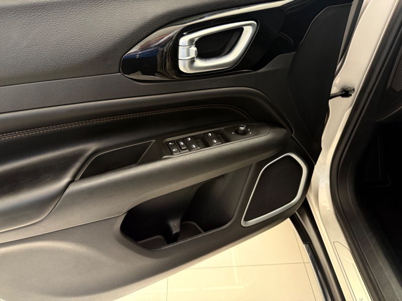Jeep Commander Limited Td380 4×4 Turbo 2022/2022 COVEL VEICULOS ENCANTADO / Carros no Vale
