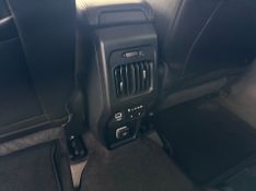 Jeep Commander Limited Td380 4×4 Turbo 2022/2022 COVEL VEICULOS ENCANTADO / Carros no Vale