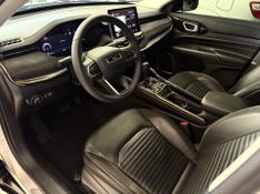 Jeep Commander Limited Td380 4×4 Turbo 2022/2022 COVEL VEICULOS ENCANTADO / Carros no Vale