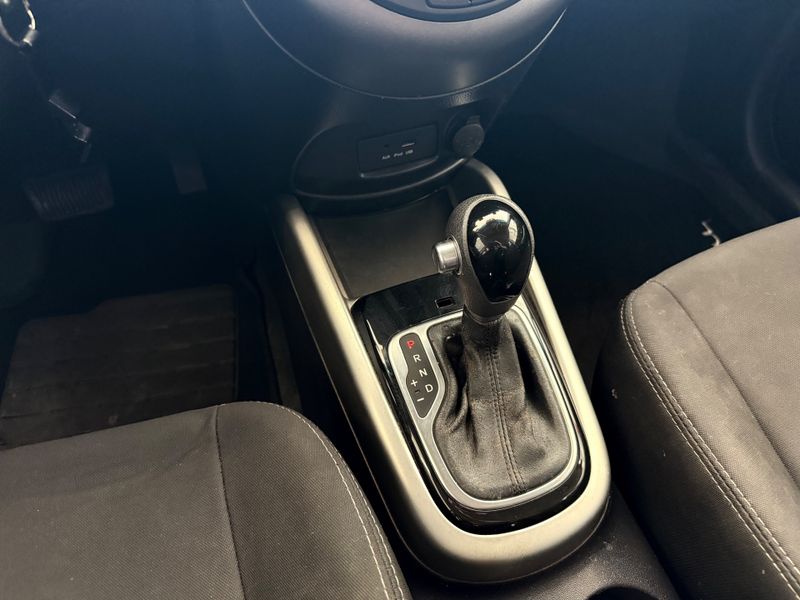 Kia Soul Ex 1.6 Ff 2012/2012 COVEL VEICULOS ENCANTADO / Carros no Vale
