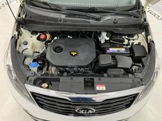 Kia Sportage 2.0 Lx 4×2 16v 2014/2015 COVEL VEICULOS ENCANTADO / Carros no Vale