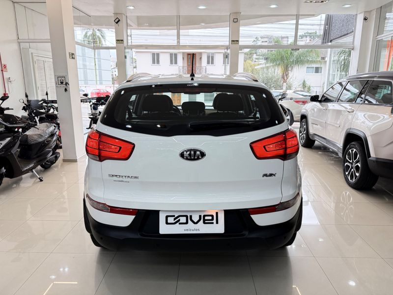 Kia Sportage 2.0 Lx 4×2 16v 2014/2015 COVEL VEICULOS ENCANTADO / Carros no Vale Kia Sportage 2.0 Lx 4×2 16v 2014/2015 COVEL VEICULOS ENCANTADO / Carros no Vale