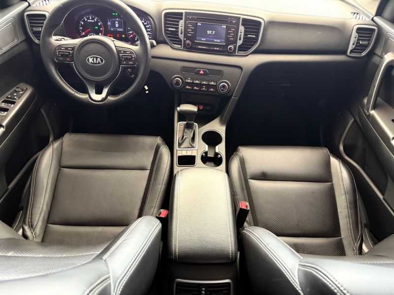 Kia Sportage 2.0 Lx 4×2 16v 2016/2017 COVEL VEICULOS ENCANTADO / Carros no Vale Kia Sportage 2.0 Lx 4×2 16v 2016/2017 COVEL VEICULOS ENCANTADO / Carros no Vale