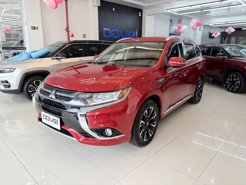 Mitsubishi Outlander Phev Hybrid 2.0 16v 4×4 2017/2018 COVEL VEICULOS ENCANTADO / Carros no Vale