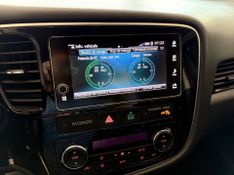Mitsubishi Outlander Phev Hybrid 2.0 16v 4×4 2017/2018 COVEL VEICULOS ENCANTADO / Carros no Vale