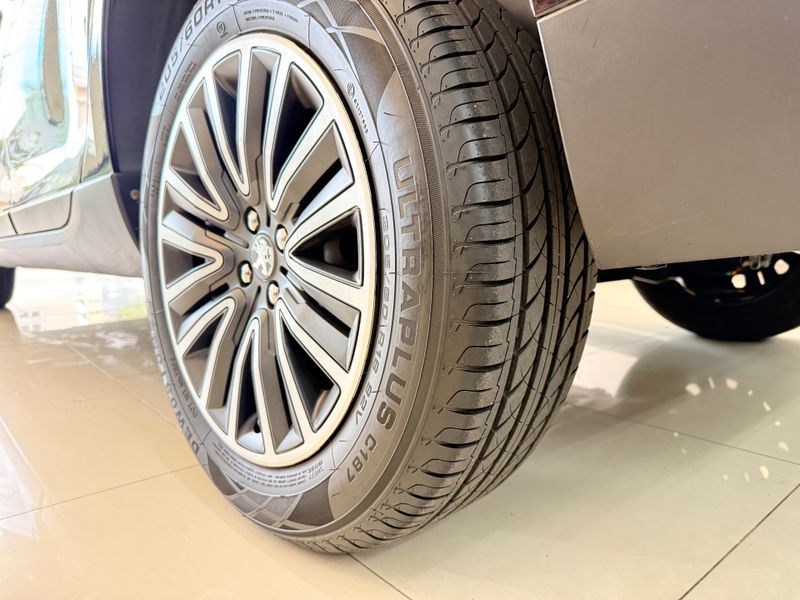 Peugeot 2008 Allure 1.6 16v 2018/2019 COVEL VEICULOS ENCANTADO / Carros no Vale