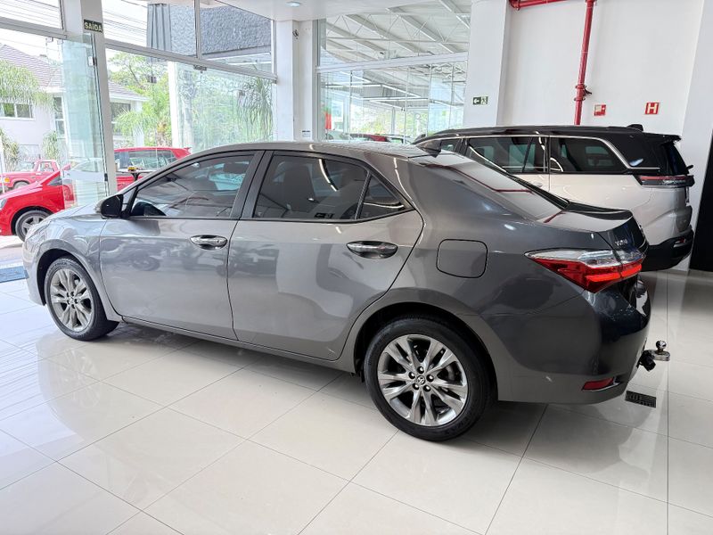 Toyota Corolla Xei 2.0 16v 2018/2019 COVEL VEICULOS ENCANTADO / Carros no Vale Toyota Corolla Xei 2.0 16v 2018/2019 COVEL VEICULOS ENCANTADO / Carros no Vale