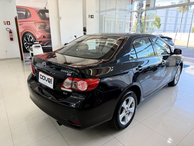 Toyota Corolla Xei 2.0 2013/2014 COVEL VEICULOS ENCANTADO / Carros no Vale