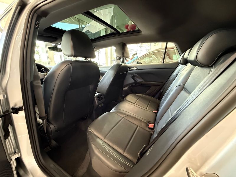 Volkswagen T-cross Comfor 200 Tsi 1.0 2023/2023 COVEL VEICULOS ENCANTADO / Carros no Vale