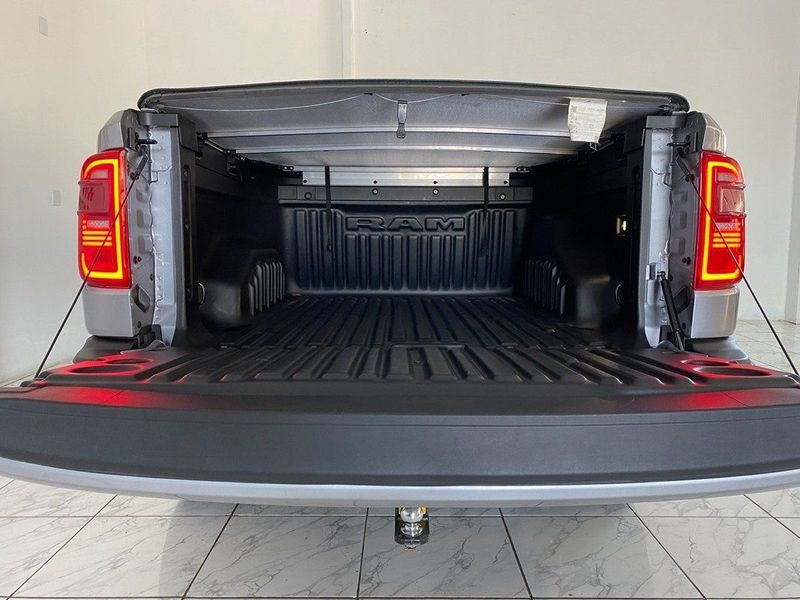 Dodge RAM RAMPAGE LARAMIE 2.0 TURBO 4X4 AT9 2024 SÓ MOTOS E AUTOMÓVEIS SANTA CRUZ DO SUL / Carros no Vale