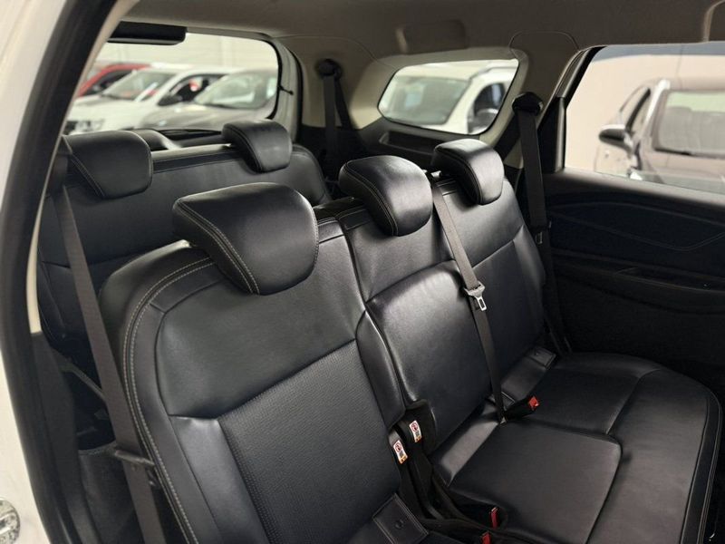 CHEVROLET SPIN PREMIER 1.8 AT6 2023 SÓ MOTOS E AUTOMÓVEIS SANTA CRUZ DO SUL / Carros no Vale CHEVROLET SPIN PREMIER 1.8 AT6 2023 SÓ MOTOS E AUTOMÓVEIS SANTA CRUZ DO SUL / Carros no Vale