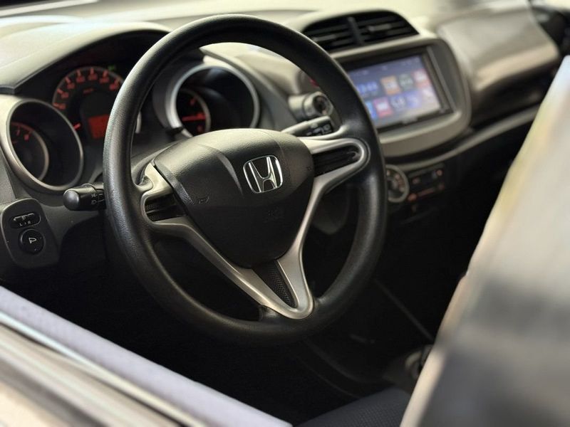 Honda FIT LX 1.4 2014 SÓ MOTOS E AUTOMÓVEIS SANTA CRUZ DO SUL / Carros no Vale