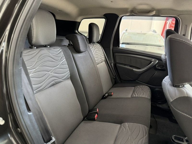 Renault DUSTER TECHROAD 2.0 MT6 2013 SÓ MOTOS E AUTOMÓVEIS SANTA CRUZ DO SUL / Carros no Vale