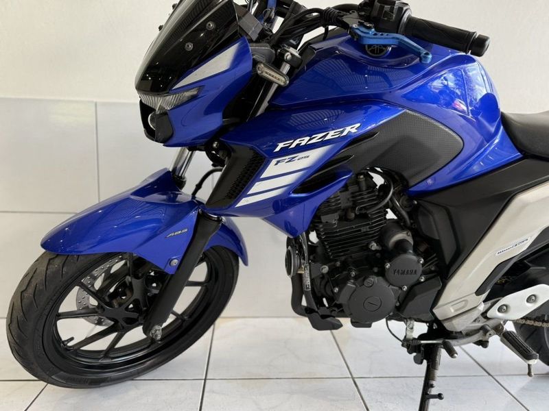 Yamaha FZ25 FAZER ABS 2023 SÓ MOTOS E AUTOMÓVEIS SANTA CRUZ DO SUL / Carros no Vale