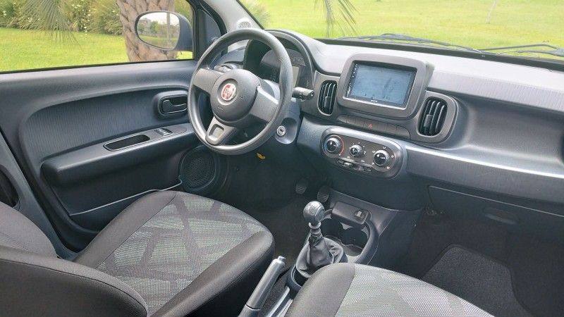 Fiat MOBI LIKE 1.0 2020 GRASSI VEÍCULOS LAJEADO / Carros no Vale