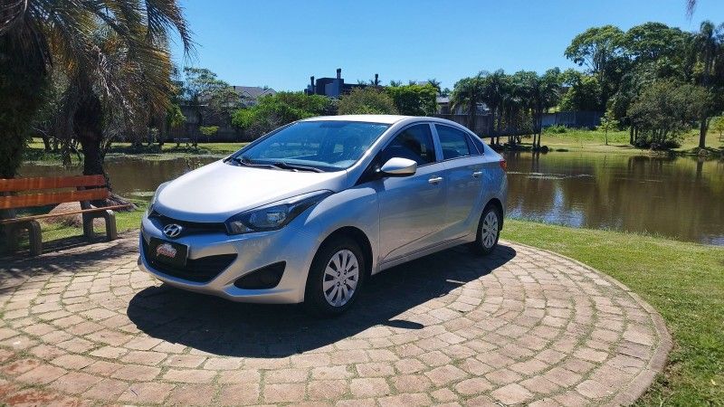 Hyundai HB20S COMFORT 1.6 2014 GRASSI VEÍCULOS LAJEADO / Carros no Vale