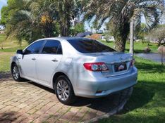 Toyota COROLLA ALTIS 2.0 2012 GRASSI VEÍCULOS LAJEADO / Carros no Vale