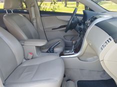 Toyota COROLLA ALTIS 2.0 2012 GRASSI VEÍCULOS LAJEADO / Carros no Vale