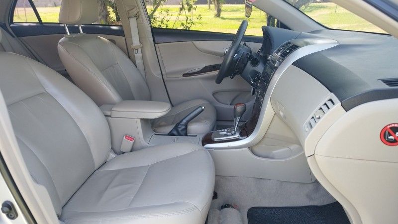 Toyota COROLLA ALTIS 2.0 2012 GRASSI VEÍCULOS LAJEADO / Carros no Vale