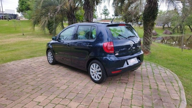 Volkswagen FOX TREND 1.0 2012 GRASSI VEÍCULOS LAJEADO / Carros no Vale