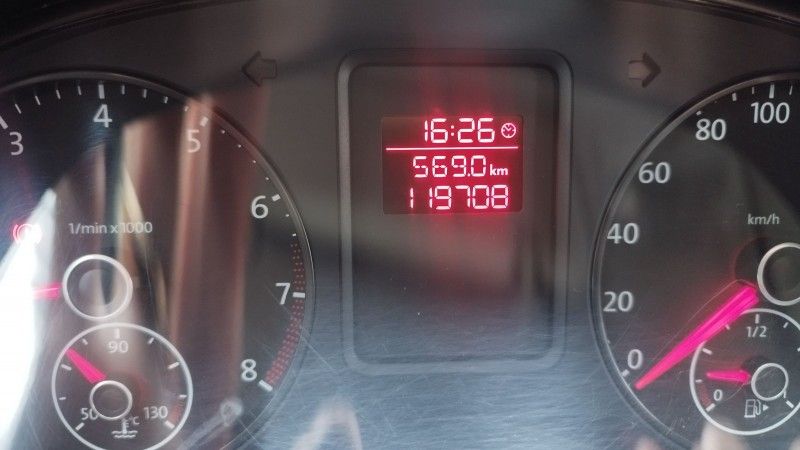 Volkswagen FOX TREND 1.0 2012 GRASSI VEÍCULOS LAJEADO / Carros no Vale