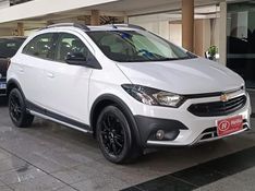 Chevrolet ONIX ACTIV 1.4 2019 HÉLIO AUTOMÓVEIS LAJEADO / Carros no Vale