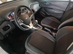 Chevrolet ONIX ACTIV 1.4 2019 HÉLIO AUTOMÓVEIS LAJEADO / Carros no Vale