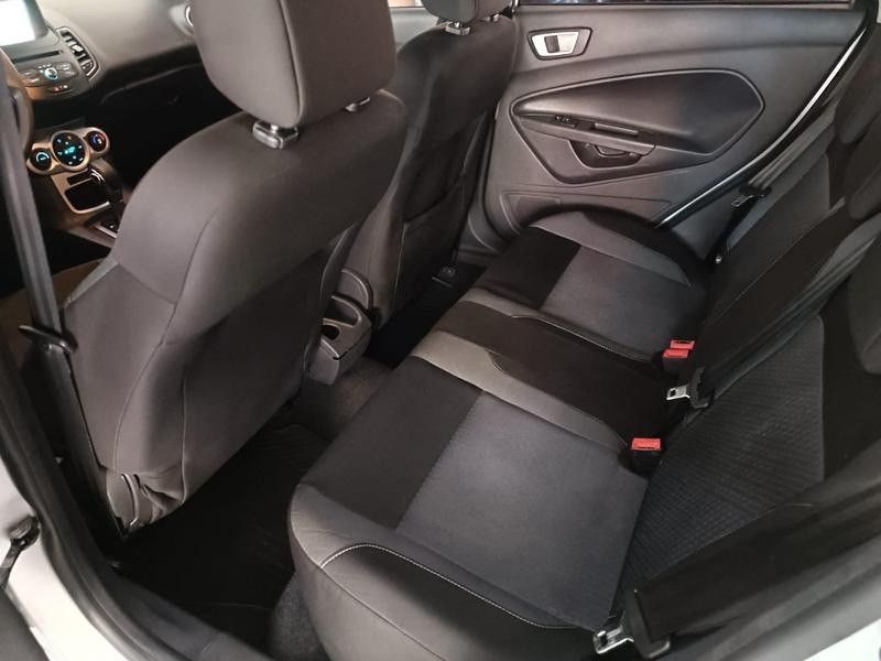 Ford FIESTA SEL 1.6 2018 HÉLIO AUTOMÓVEIS LAJEADO / Carros no Vale