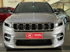 Jeep COMMANDER OVERLAND HURRICANE 2.0 4X4 2025 HÉLIO AUTOMÓVEIS LAJEADO / Carros no Vale