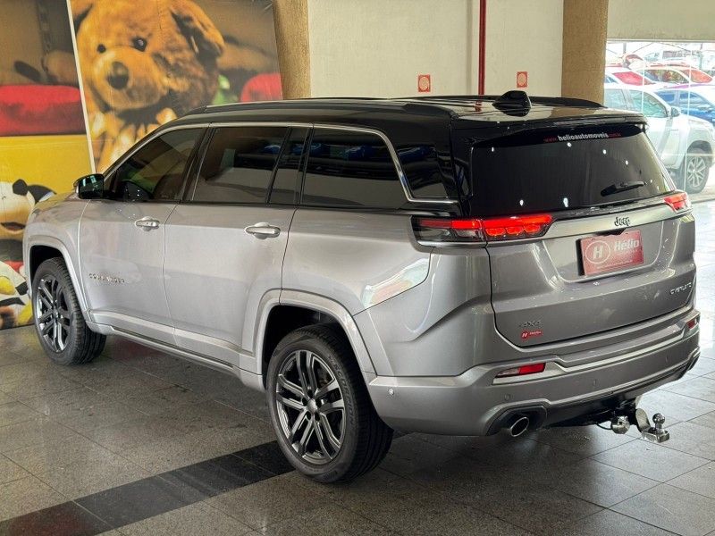 Jeep COMMANDER OVERLAND HURRICANE 2.0 4X4 2025 HÉLIO AUTOMÓVEIS LAJEADO / Carros no Vale