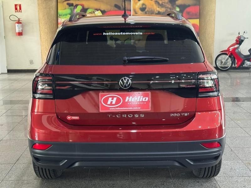 Volkswagen T-CROSS 1.0 200TSI 2022 HÉLIO AUTOMÓVEIS LAJEADO / Carros no Vale