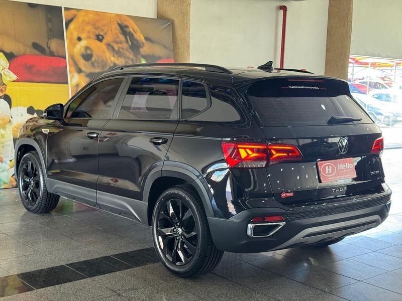 Volkswagen TAOS COMFORTLINE 1.4 250 TSI 2022 HÉLIO AUTOMÓVEIS LAJEADO / Carros no Vale