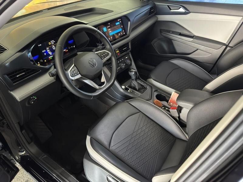 Volkswagen TAOS COMFORTLINE 1.4 250 TSI 2022 HÉLIO AUTOMÓVEIS LAJEADO / Carros no Vale