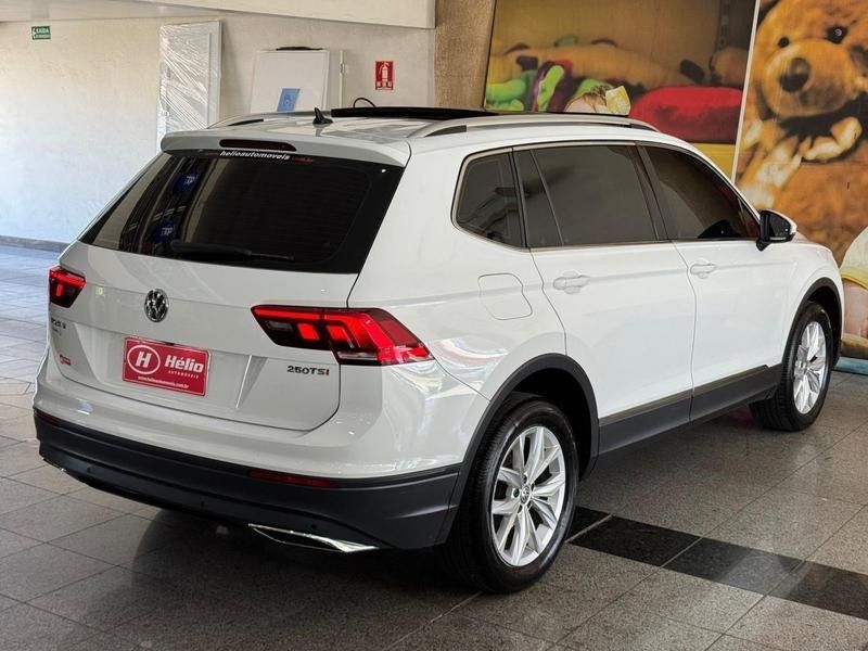 Volkswagen TIGUAN ALLSPACE COMF 250 1.4 TSI 2018 HÉLIO AUTOMÓVEIS LAJEADO / Carros no Vale