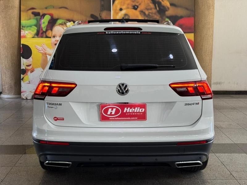 Volkswagen TIGUAN ALLSPACE COMF 250 1.4 TSI 2018 HÉLIO AUTOMÓVEIS LAJEADO / Carros no Vale