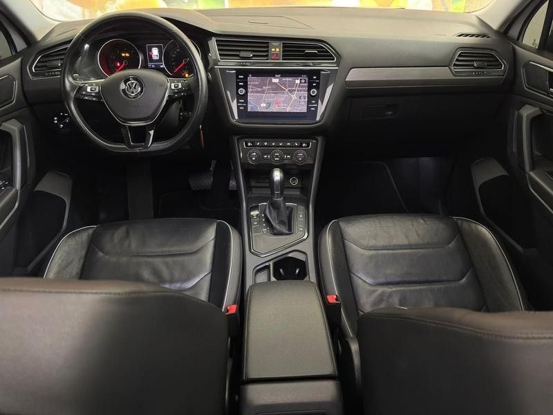 Volkswagen TIGUAN ALLSPACE COMF 250 1.4 TSI 2018 HÉLIO AUTOMÓVEIS LAJEADO / Carros no Vale