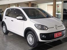 Volkswagen UP TRACK 1.0 2016 HÉLIO AUTOMÓVEIS LAJEADO / Carros no Vale