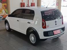 Volkswagen UP TRACK 1.0 2016 HÉLIO AUTOMÓVEIS LAJEADO / Carros no Vale