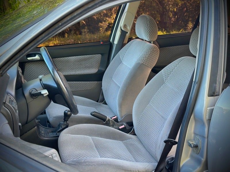 Chevrolet ASTRA CD 2.0 2004 NEUMANN VEÍCULOS ARROIO DO MEIO / Carros no Vale Chevrolet ASTRA CD 2.0 2004 NEUMANN VEÍCULOS ARROIO DO MEIO / Carros no Vale