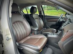 Chevrolet CRUZE SEDAN LTZ 1.8 2015 NEUMANN VEÍCULOS ARROIO DO MEIO / Carros no Vale