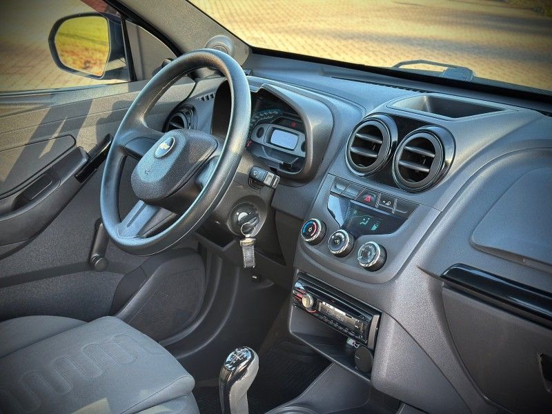 Chevrolet MONTANA 1.4 2011 NEUMANN VEÍCULOS ARROIO DO MEIO / Carros no Vale