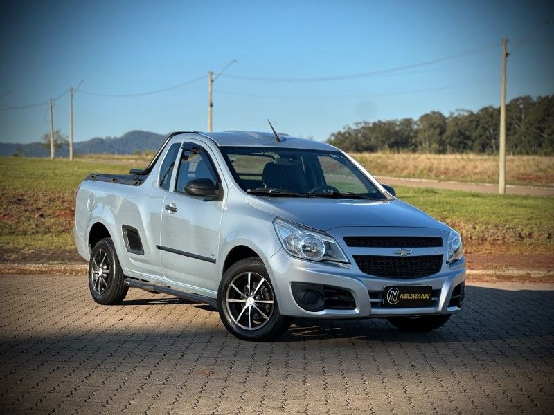 Chevrolet MONTANA 1.4 2011 NEUMANN VEÍCULOS ARROIO DO MEIO / Carros no Vale